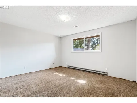 932 NW Garibaldi Street Hillsboro OR 97124