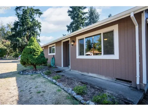 932 NW Garibaldi Street Hillsboro OR 97124