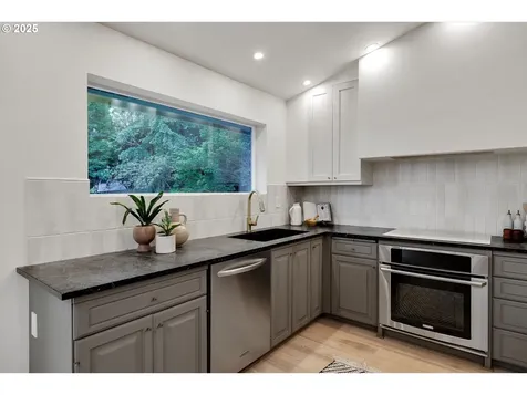 51 Sooter Road Underwood WA 98651