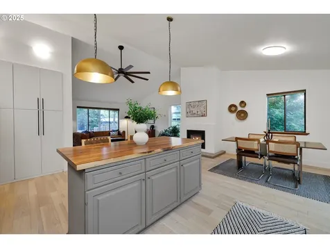 51 Sooter Road Underwood WA 98651