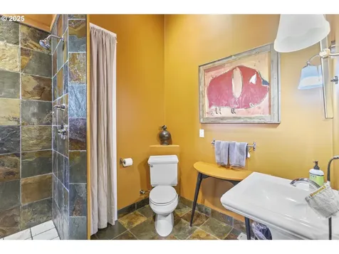 5328 SE 41st Avenue Portland OR 97202