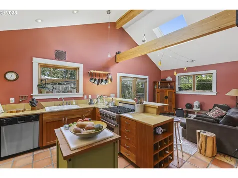 5328 SE 41st Avenue Portland OR 97202