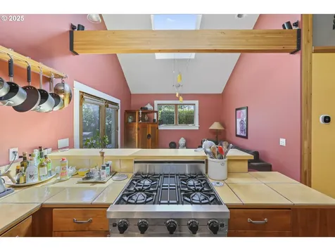5328 SE 41st Avenue Portland OR 97202
