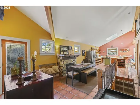 5328 SE 41st Avenue Portland OR 97202