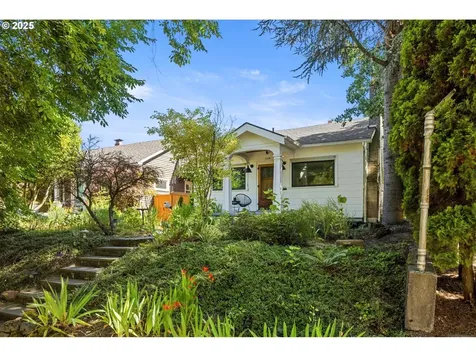 2428 SE Ladd Avenue Portland OR 97214