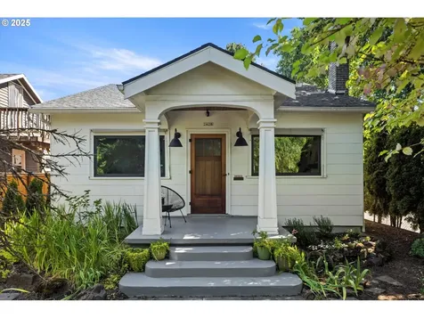 2428 SE Ladd Avenue Portland OR 97214