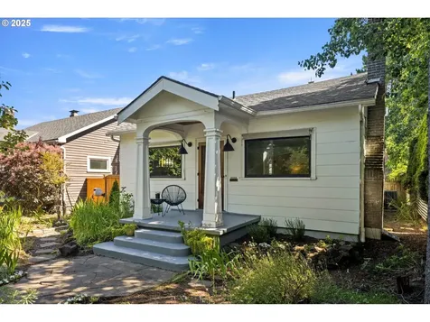 2428 SE Ladd Avenue Portland OR 97214