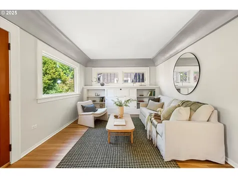 2428 SE Ladd Avenue Portland OR 97214