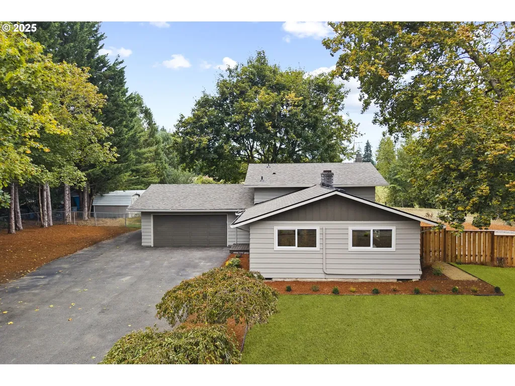 18133 S Clear Acres Drive Oregon City OR 97045