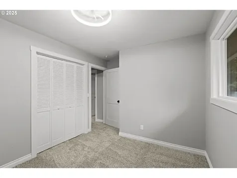 18133 S Clear Acres Drive Oregon City OR 97045