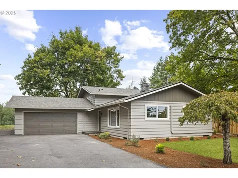 18133 S Clear Acres Drive Oregon City OR 97045