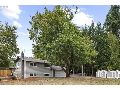 18133 S Clear Acres Drive Oregon City OR 97045
