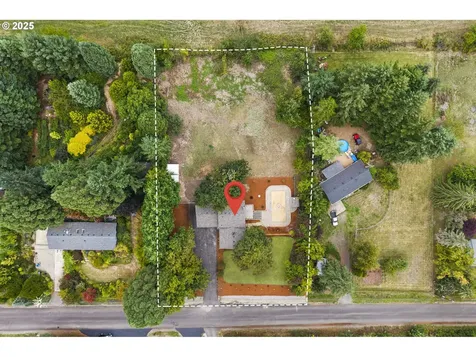 18133 S Clear Acres Drive Oregon City OR 97045