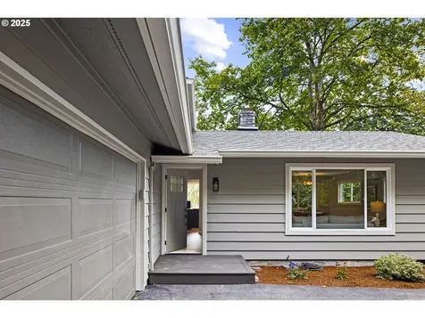 18133 S Clear Acres Drive Oregon City OR 97045