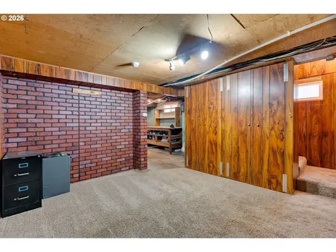 4405 SE Windsor Court Portland OR 97206