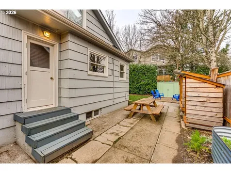4405 SE Windsor Court Portland OR 97206