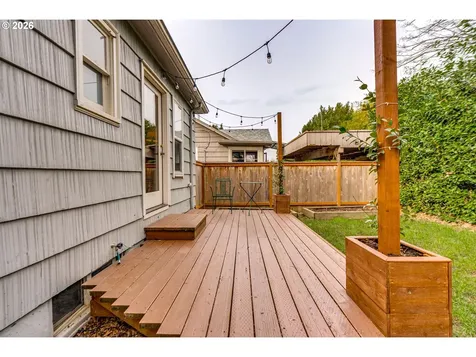 4405 SE Windsor Court Portland OR 97206