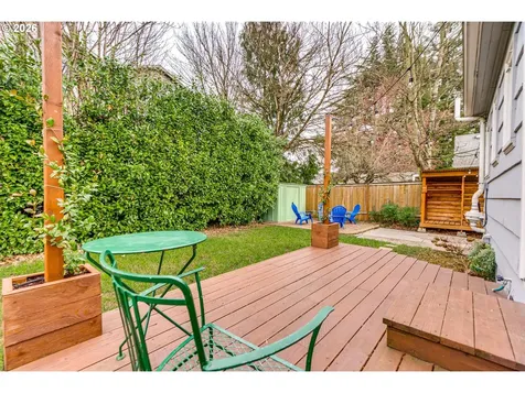4405 SE Windsor Court Portland OR 97206