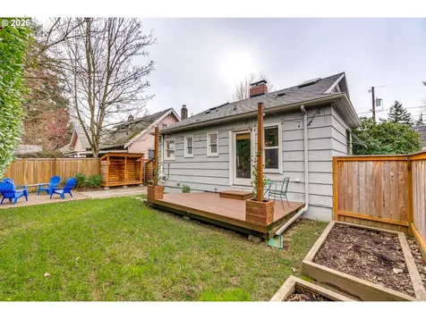 4405 SE Windsor Court Portland OR 97206
