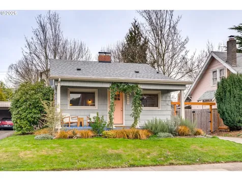 4405 SE Windsor Court Portland OR 97206