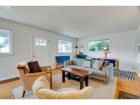 4405 SE Windsor Court Portland OR 97206