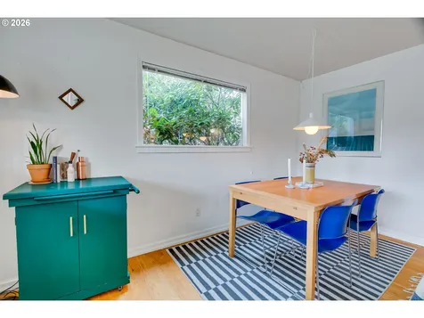 4405 SE Windsor Court Portland OR 97206