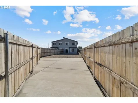 774 NE 11th Street Hermiston OR 97838