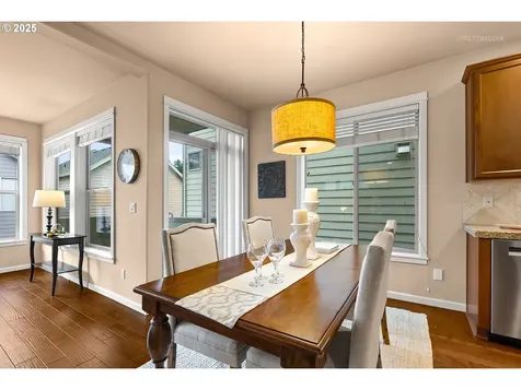 865 SW 90th Avenue Portland OR 97225