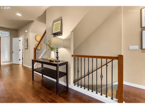 865 SW 90th Avenue Portland OR 97225