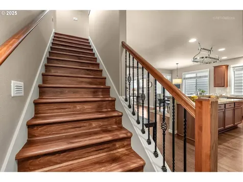 865 SW 90th Avenue Portland OR 97225