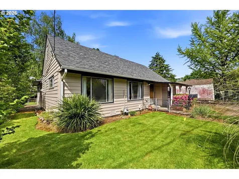7131 NE Roselawn Street Portland OR 97218