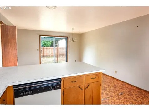 91728 Winnebago Street Eugene OR 97408