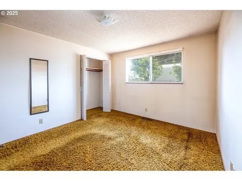 91728 Winnebago Street Eugene OR 97408