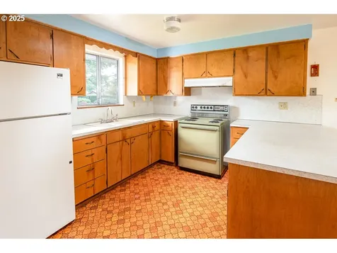 91728 Winnebago Street Eugene OR 97408