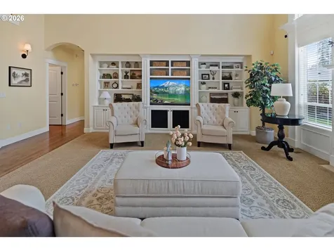 902 NE 47th Avenue Hillsboro OR 97124