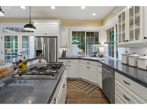 902 NE 47th Avenue Hillsboro OR 97124
