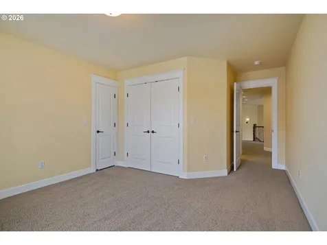 902 NE 47th Avenue Hillsboro OR 97124
