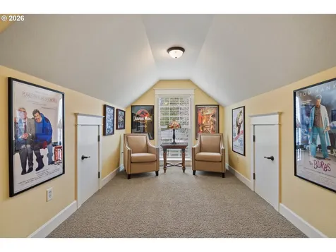 902 NE 47th Avenue Hillsboro OR 97124