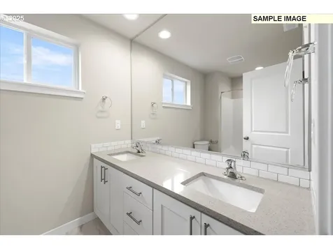 18722 NE 41st Avenue Vancouver WA 98686