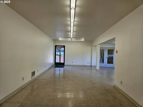 350 W Columbia River Highway Clatskanie OR 97016