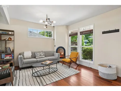 3067 NW Wilson Street Portland OR 97210