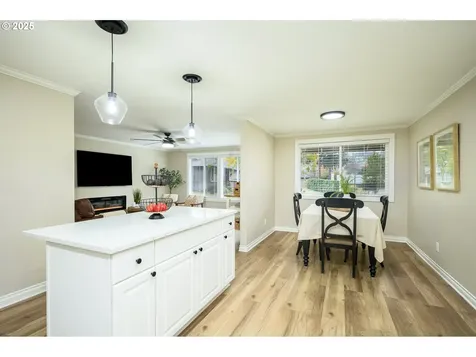 15831 SW Sunset Court Sherwood OR 97140