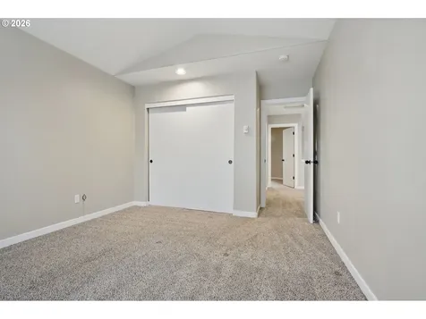 12528 SE Taggart Street Portland OR 97236