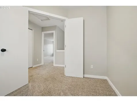 12528 SE Taggart Street Portland OR 97236