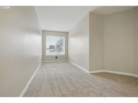 12528 SE Taggart Street Portland OR 97236