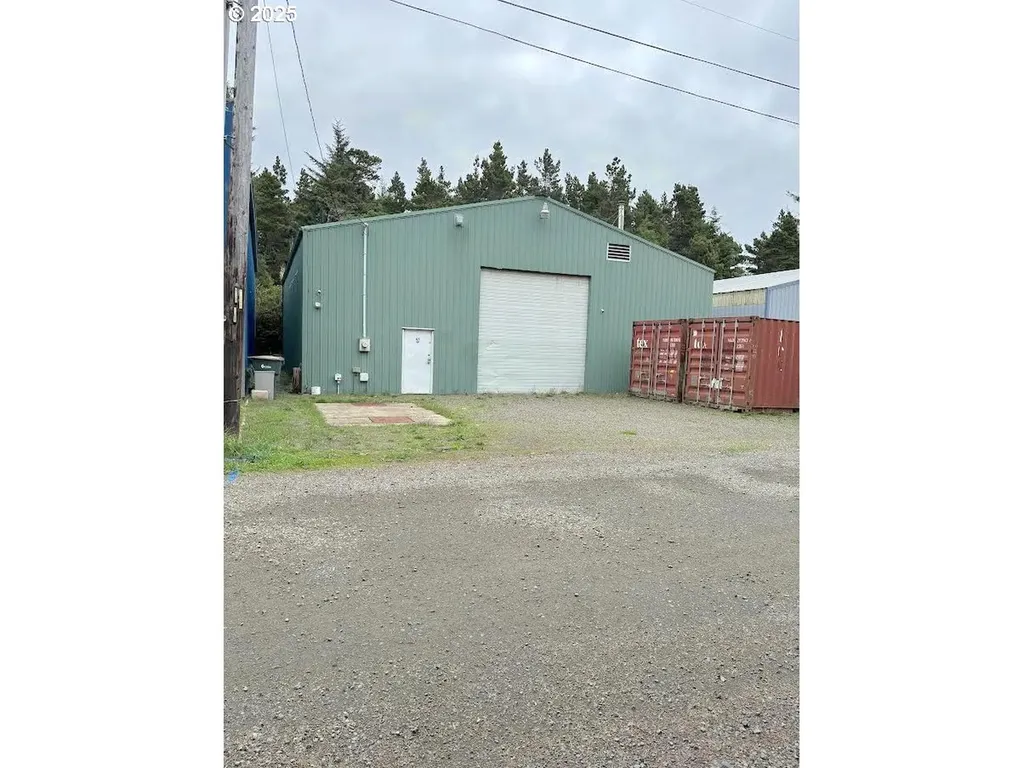 65 SE 62nd Street Newport OR 97366