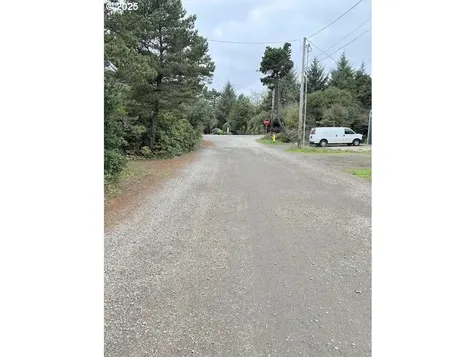 65 SE 62nd Street Newport OR 97366