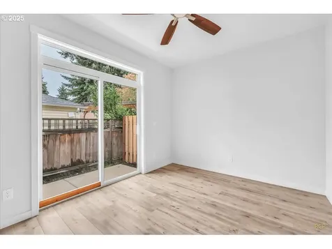 9416 N Bristol Avenue Portland OR 97203