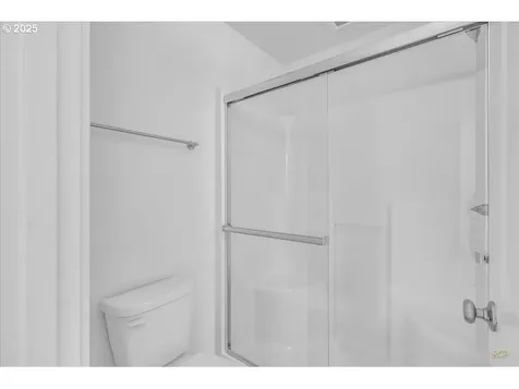 9416 N Bristol Avenue Portland OR 97203