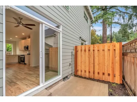 9416 N Bristol Avenue Portland OR 97203
